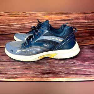 Ryka Sky Walk 2. Size 7 Women Blue